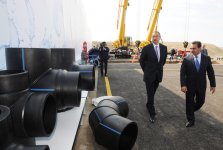 Президент Азербайджана принял участие в церемонии закладки фундамента Ширван-Муганской водопроводной системы (версия 2) (ФОТО)