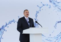 Президент Азербайджана принял участие в церемонии закладки фундамента Ширван-Муганской водопроводной системы (версия 2) (ФОТО)