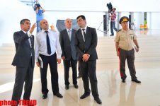 Пожар не нанес никакого ущерба деятельности Центра Гейдара Алиева – директор (Версия 2)(ФОТО)