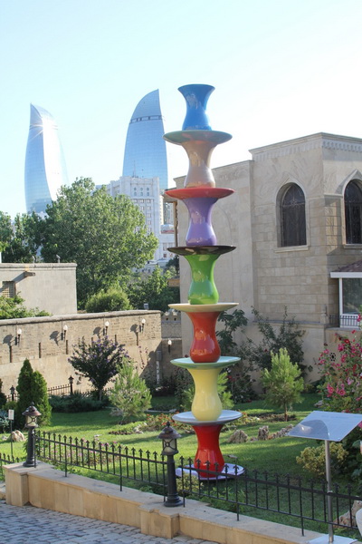 Организация YARAT! представила проект Наиля Алекперова "Семь красавиц" (ФОТО)