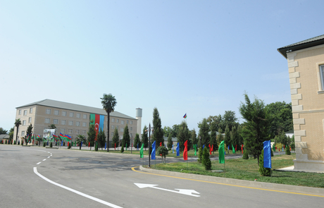 Президент Азербайджана принял участие в открытии после реконструкции гарнизона Лянкяранского погранотряда (ФОТО)