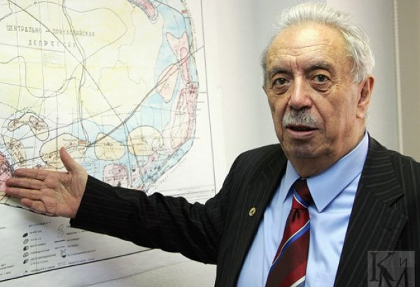 Я рос в Азербайджане, любил горы, а мечтал о Сибири: 85-летие Фармана Салманова в России (ФОТО)