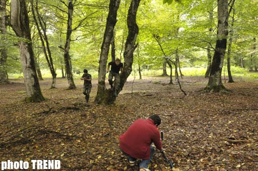 В Азербайджане снят триллер "Пойми меня" - героиня в образе Анджелины Джоли и Милы Йовович (фотосессия)