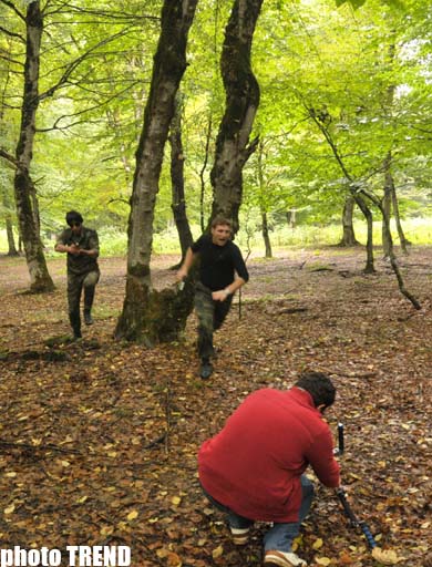 В Азербайджане снят триллер "Пойми меня" - героиня в образе Анджелины Джоли и Милы Йовович (фотосессия)