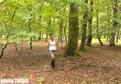 В Азербайджане снят триллер "Пойми меня" - героиня в образе Анджелины Джоли и Милы Йовович (фотосессия)