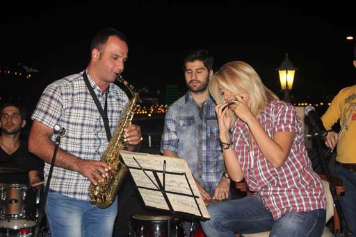 Композитор в своей песне должен отражать душу поэта - Айнур Адильгызы (фото)