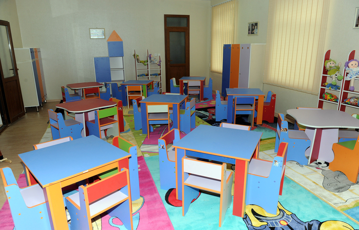 Президент Ильхам Алиев принял участие в открытии детского сада в селе Гезбарах (ФОТО)