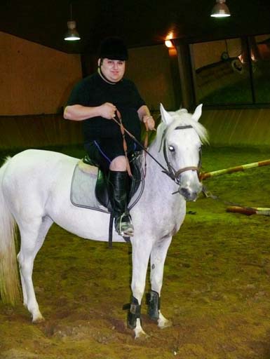 Мурад Дадашов рассказал о любви к конному спорту: "Верховая езда дарит хорошее настроение" (фото)