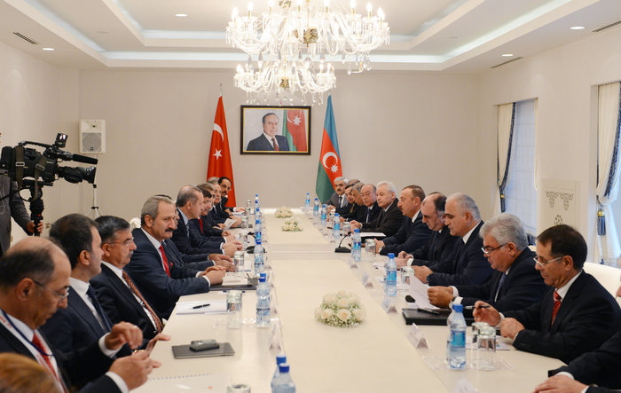 Президент Ильхам Алиев: Стратегическое союзничество Азербайджана и Турции развивается, усиливается и охватывает все сферы (ФОТО)