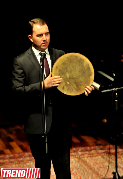 В Баку отметили 180-летие великой поэтессы Хуршидбану Натаван (фотосессия)