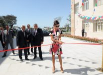 В поселке Зиря для школы номер 120 построено новое здание, состоящее из пяти корпусов (ФОТО)