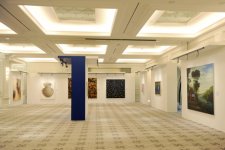 Первая леди Азербайджана приняла участие в церемонии открытия первой выставки  «Christie’s» в Баку (ФОТО)