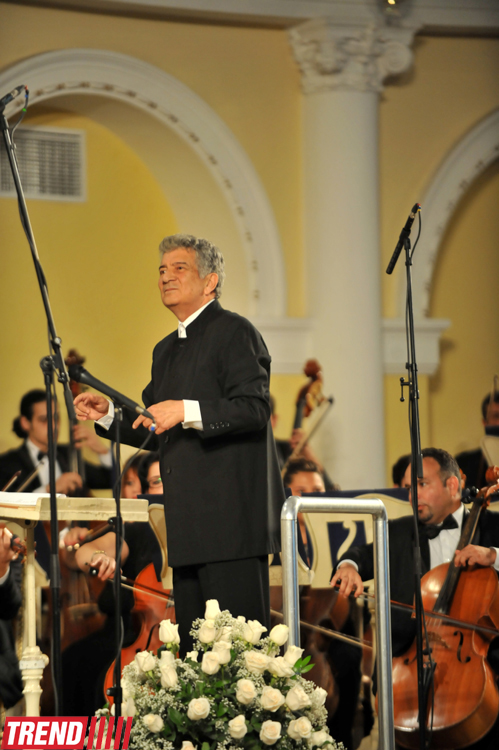 В Баку открылся IV Международный музыкальный фестиваль имени Узеира Гаджибейли (фото)