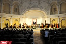 В Баку открылся IV Международный музыкальный фестиваль имени Узеира Гаджибейли (фото)