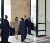 Президент Азербайджана и его супруга приняли участие в церемонии открытия новых залов Лувра в Париже, посвященных  исламскому искусству (ФОТО)