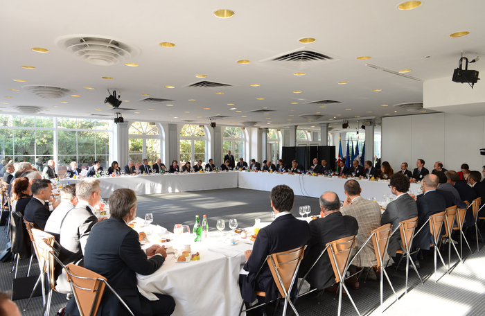 Президент Ильхам Алиев: В Азербайджане существует очень благоприятная инвестиционная среда (ФОТО)