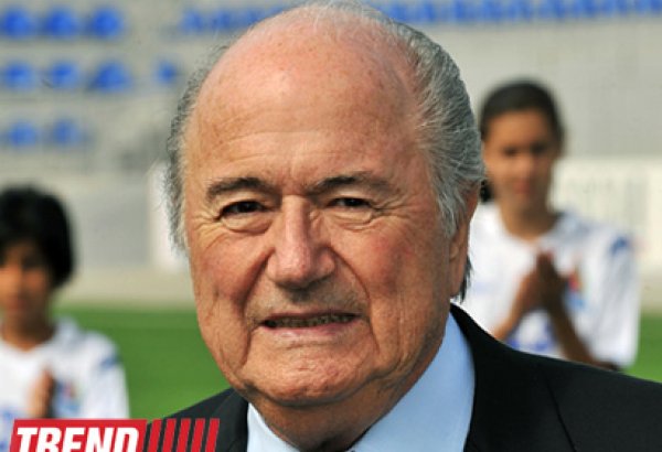 Выступление Дженнифер Лопес будет прекрасным сюрпризом для женского футбола - Йозеф Блаттер