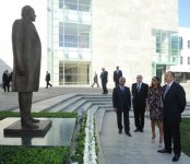 Президент Азербайджана и его супруга приняли участие в открытии нового учебного комплекса Дипакадемии (ФОТО)