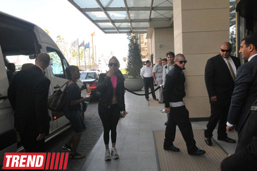 Первые фотографии Дженифер Лопес в Баку (ФОТО)