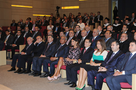 Президент Ильхам Алиев: Основная задача, стоящая перед страной и связанная с внешней политикой, – это урегулирование нагорно-карабахского конфликта (ФОТО)