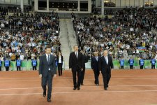 Президент Ильхам Алиев его супруга приняли участие на церемонии открытия ЧМ по футболу среди женщин до 17 лет (ФОТО)