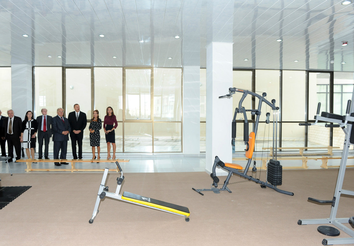 Президент Азербайджана и его супруга приняли участие в открытии нового учебного комплекса Бакинского филиала МГУ им. М.В.Ломоносова (ФОТО)