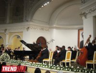 "Виртуозы Москвы" выступили в Баку с программой "Сегодня и завтра" (фото)