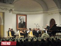 "Виртуозы Москвы" выступили в Баку с программой "Сегодня и завтра" (фото)