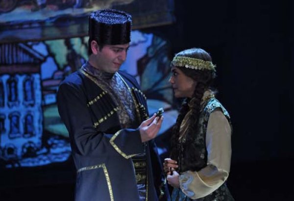 Бакинская Русдрама отправляется на гастроли