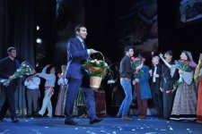 В Санкт-Петербурге с успехом прошел спектакль Азербайджанского театра русской драмы (фотосессия)