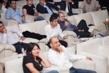 Елена Беркова примет участие в проекте КВН-щика из легендарной команды "Парни из Баку" (фотосессия)