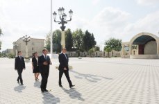 Президент Ильхам Алиев ознакомился с капитально реконструированным центральным парком отдыха в Барде (ФОТО)