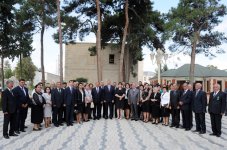 Президент Ильхам Алиев ознакомился с капитально реконструированным центральным парком отдыха в Барде (ФОТО)