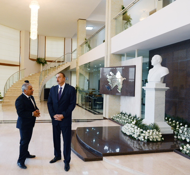 Президент Азербайджана принял участие в открытии Центра Гейдара Алиева в Зардабе (ФОТО)