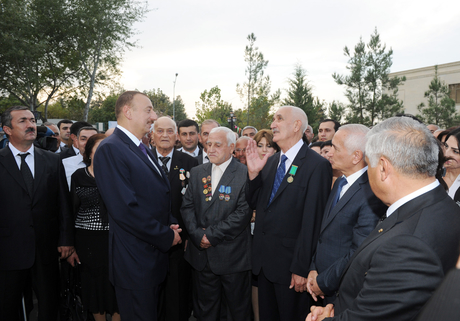 Президент Азербайджана ознакомился с ходом работ по строительству водопровода Кюллюлю-Зардаб (ФОТО)