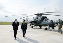 Ильхам Алиев принял участие в открытии в Евлахе новой военной части Государственной пограничной службы (ФОТО)