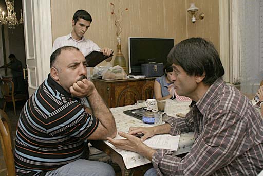Специалисты "Мосфильма" снимают картину с участием Сархана Сархана и Бахрама Багирзаде (фото)