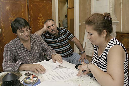 Специалисты "Мосфильма" снимают картину с участием Сархана Сархана и Бахрама Багирзаде (фото)