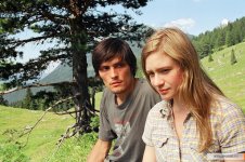 В Баку состоялся показ фильмов "В огненном кольце" и "Воспитатели" (фото)