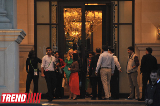 Шакира отправилась на репетицию в Baku Crystal Hall (ФОТО)