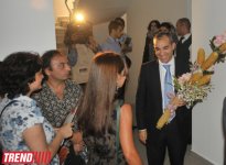 В Баку открылась первая в Азербайджане Галерея современного искусства "YAY!" (ФОТО)