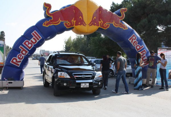 В Баку определились победители по GPS-ориентированию "Кто ищет, тот найдет" (фото)