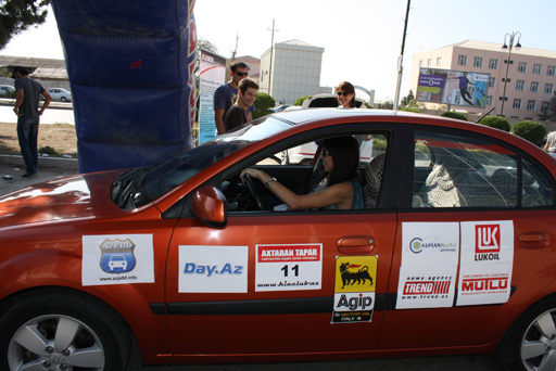 В Баку определились победители по GPS-ориентированию "Кто ищет, тот найдет" (фото)