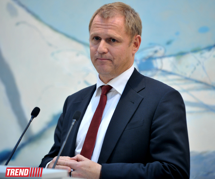 В Баку открылась выставка всемирно известных фотохудожников, посвященная 20-летию работы Statoil в Азербайджане (ФОТО)