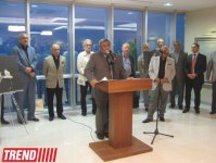 В Баку представлены работы и художественный альбом Саттара Бахлулзаде (фотосессия)