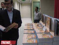 В Баку представлены работы и художественный альбом Саттара Бахлулзаде (фотосессия)