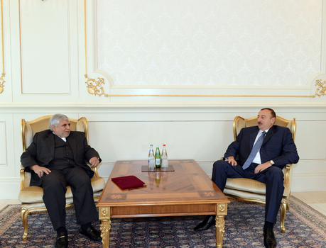 Президент Азербайджана принял верительные грамоты послов Египта, Литвы и Ирана (версия 2) (ФОТО)