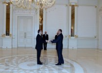 Президент Азербайджана принял верительные грамоты послов Египта, Литвы и Ирана (версия 2) (ФОТО)