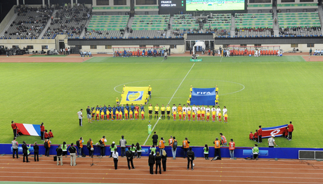 Президент Ильхам Алиев наблюдал за финальной игрой чемпионата мира по футболу среди женщин ФИФА U-17 (версия 2) (ФОТО)