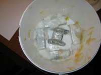 В Азербайджане пресечена попытка передачи в тюрьму мобильных телефонов (ФОТО)